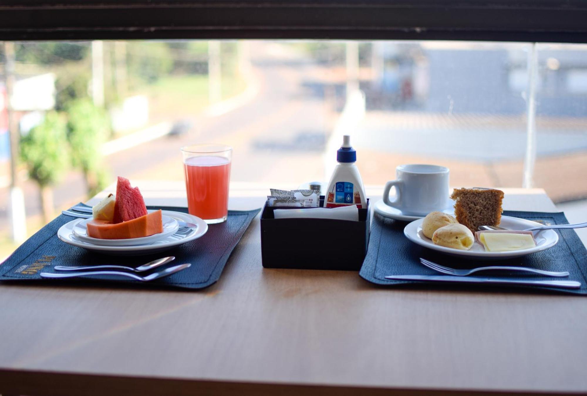 Pling Hotel Jatai Luaran gambar